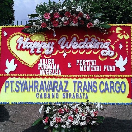 bunga papan happy wedding murah di jakarta barat 300ribu